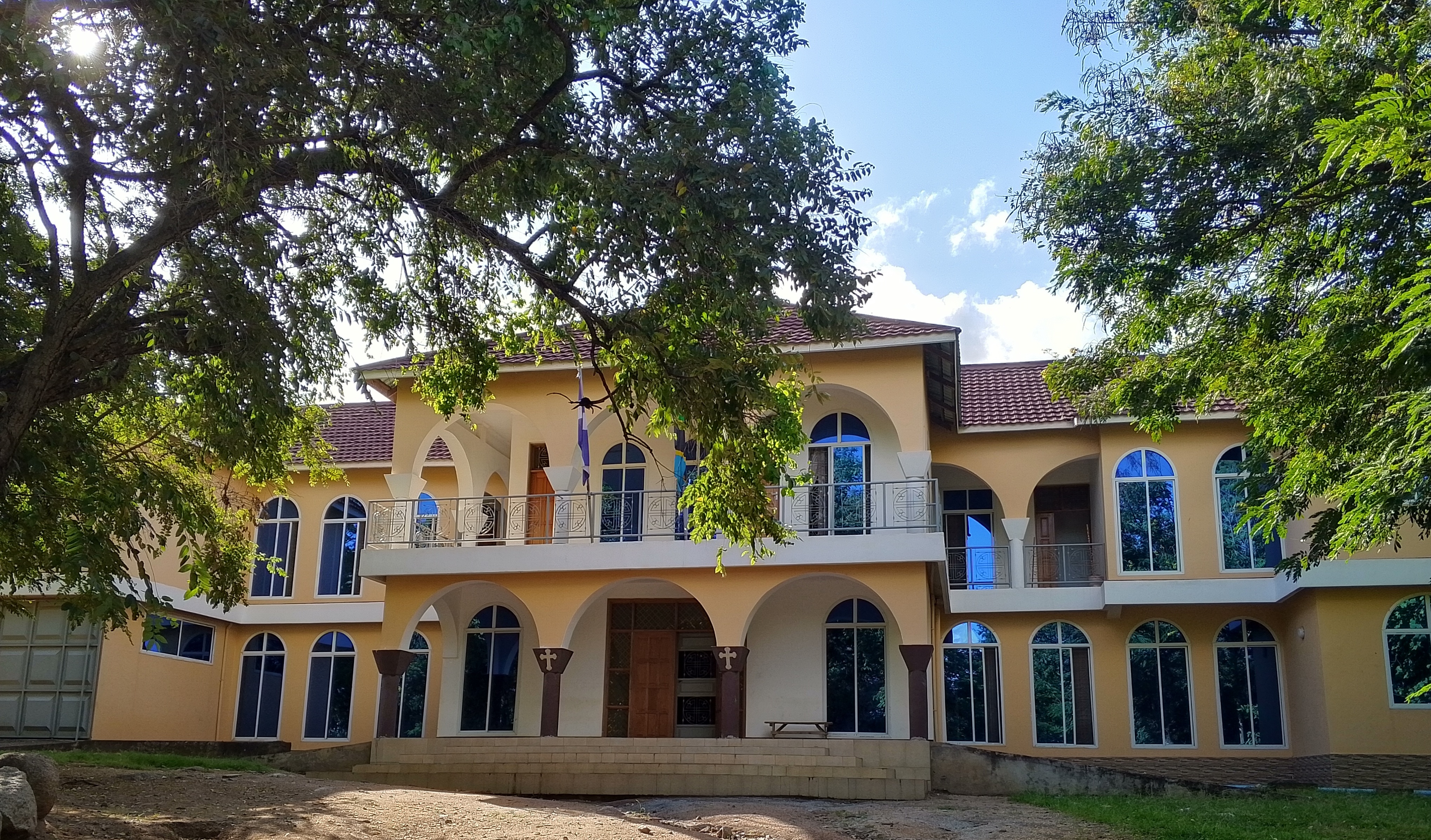 st nicholaos college